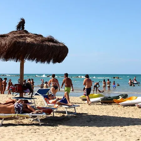 Verdemare مكان تخييم تورينو دي سانغرو