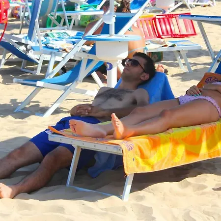 Verdemare مكان تخييم