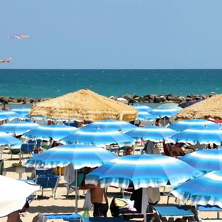 Verdemare مكان تخييم تورينو دي سانغرو